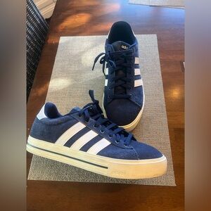 Men’s navy blue‎ leather adidas tennis shoes